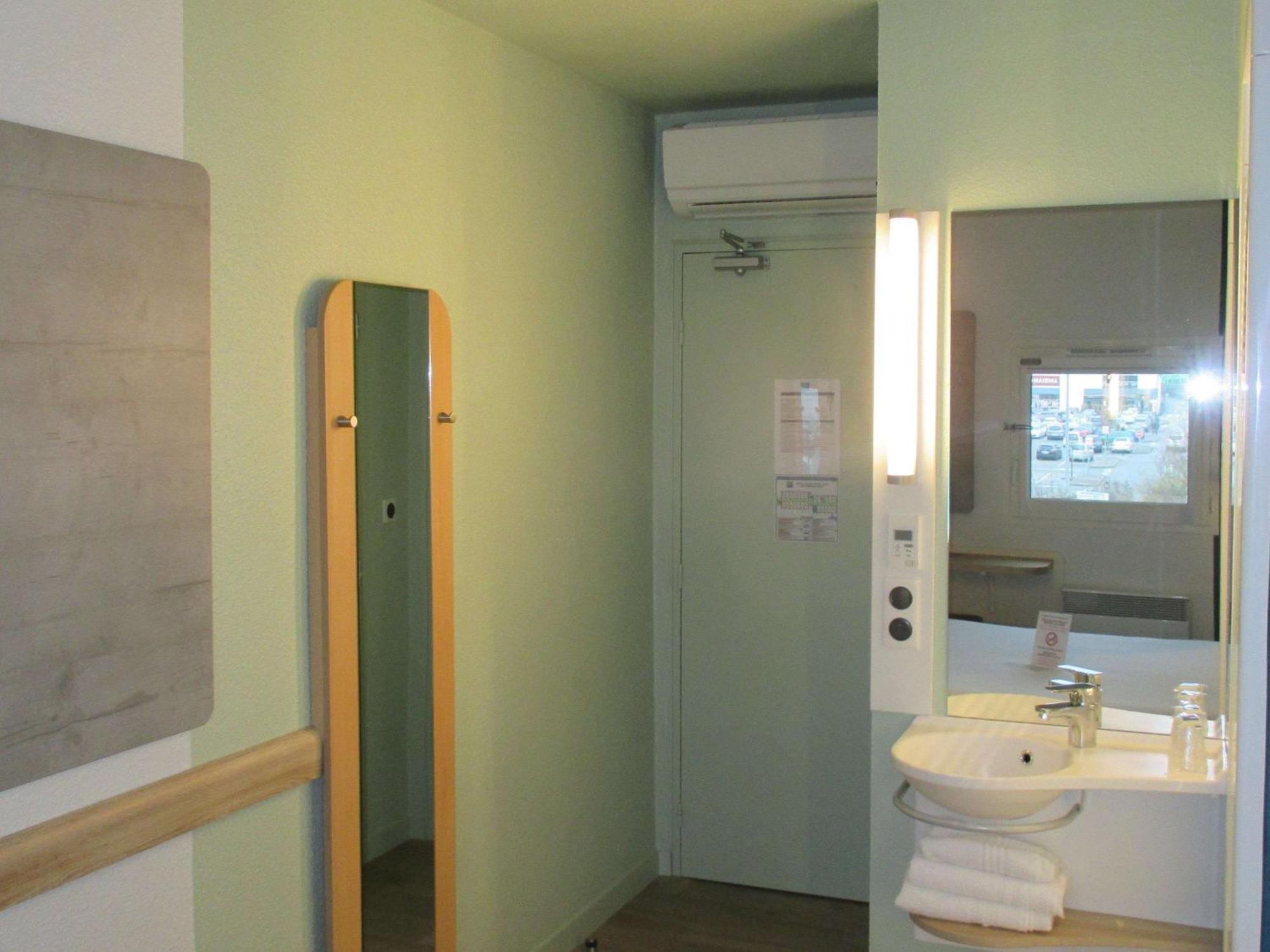 Ibis Budget Le Treport Mers Les Bains ภายนอก รูปภาพ